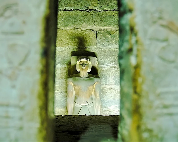 Saqqara Egyptologist-Guided Private Tour with Step Pyramid, Pyramid of Unas and Serapeum