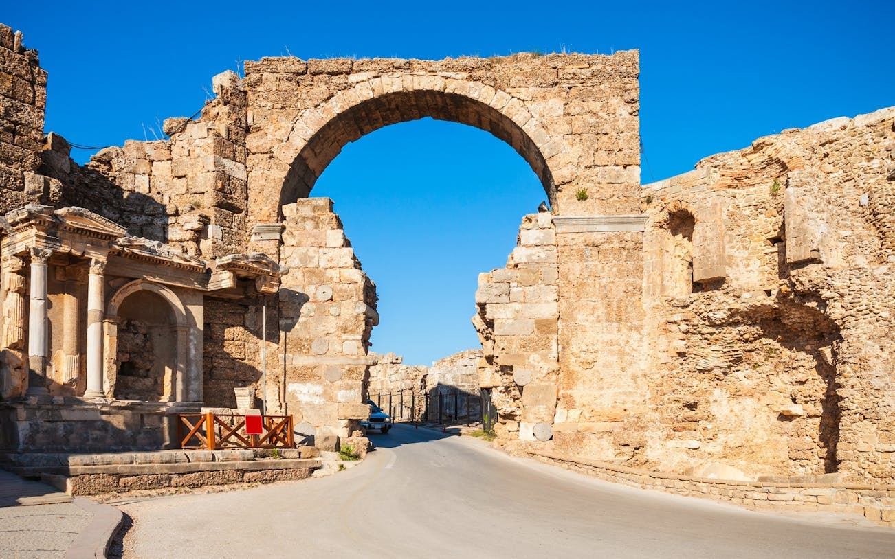 antalya: excursão à antiga perge, ao teatro de aspendos e à cidade de side-4
