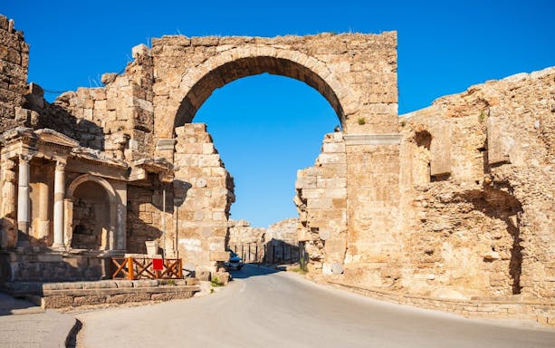 antalya: excursão à antiga perge, ao teatro de aspendos e à cidade de side-4