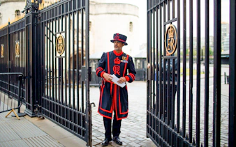 Yeoman Warder at Tower of London during Ceremony of the Keys tour.