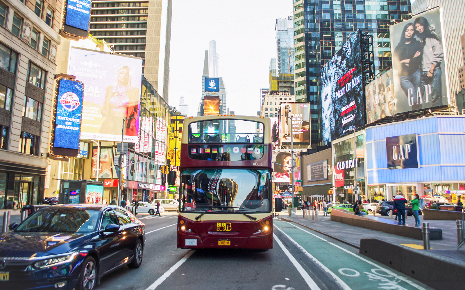 Combo (Save 10%): New York City Hop-On Hop-Off Bus Tour + Empire State Building + Statue of Liberty & Ellis Island Tickets