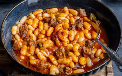 Tirana Street Food and Landmarks Guided Walking Tour – 6 Dishes, 1 Sweet, Dhalle, and Water