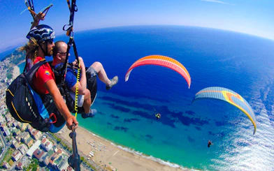 From Antalya: Alanya Paragliding Experience with Cleopatra Beach Landing