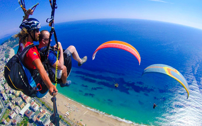 From Antalya: Alanya Paragliding Experience with Cleopatra Beach Landing