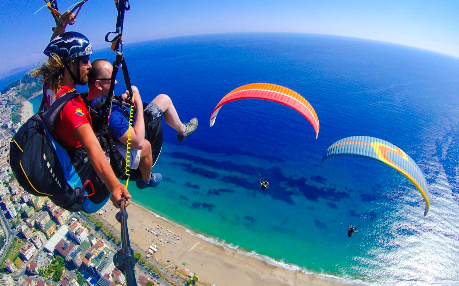 From Antalya: Alanya Paragliding Experience with Cleopatra Beach Landing Image 2