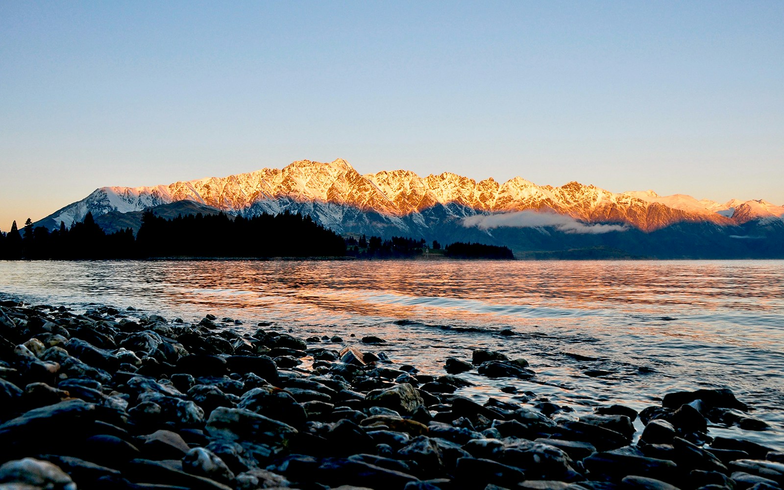 The Remarkables mountain range with snow-capped peaks in Queenstown, New Zealand.