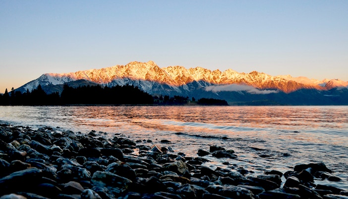 queenstown milford sound, La cordillera de los Remarkables
