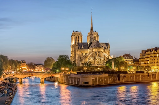Einstündige abendliche Licherfahrt durch Paris