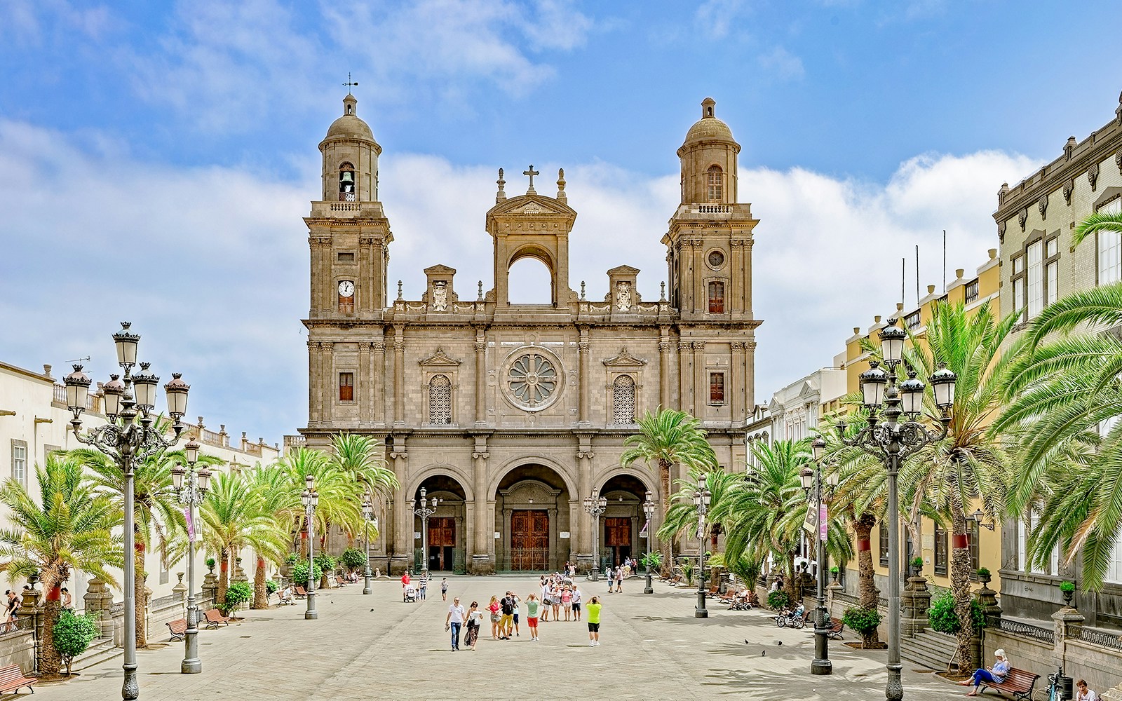 Arquitectura de estilo gótico de la Catedral de Santa Ana