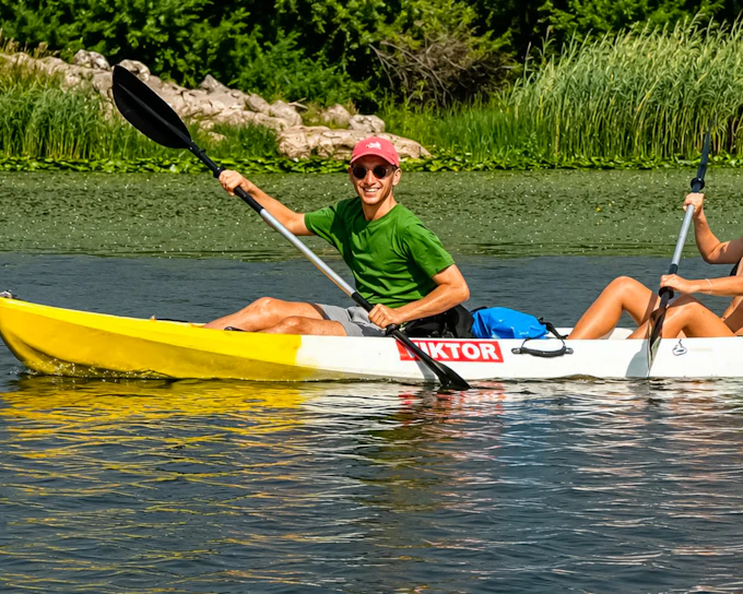 Virpazar: Skadar Lake Self-Guided Kayak Rental