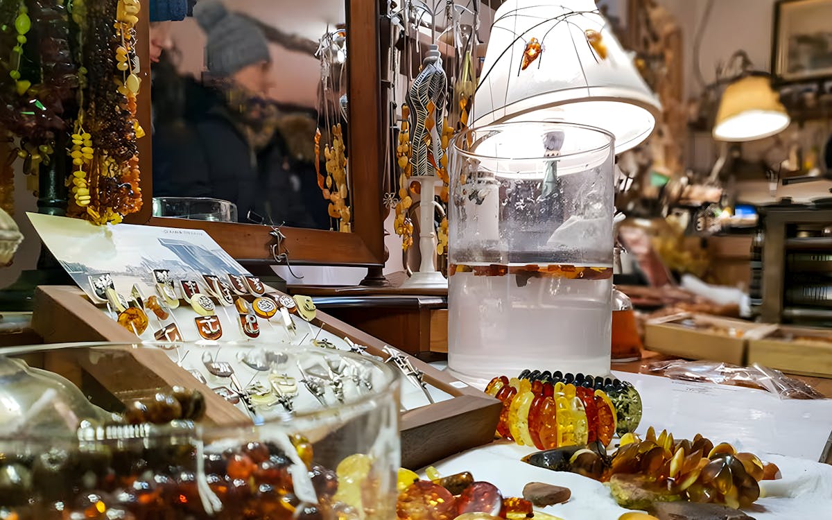 tickets to 1.5-hour amber workshop in gdańsk-8 tickets to 1.5-hour amber workshop in gdańsk-8