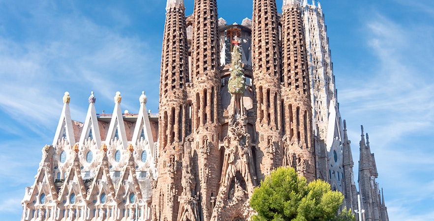 Turnurile Sagrada Familia