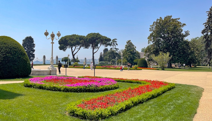 Dolmabahce Palace tickets