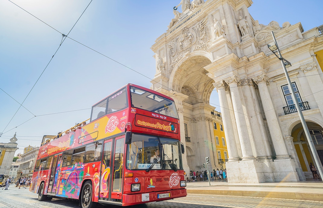 Lisbon HOHO bus near Arc Rua Augsta
