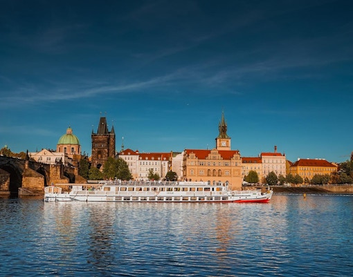 Prague evening cruise