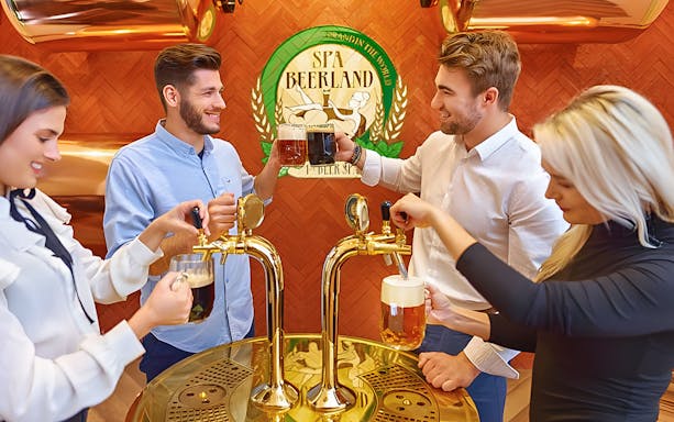 Guests enjoying unlimited beer at Spa Beerland.