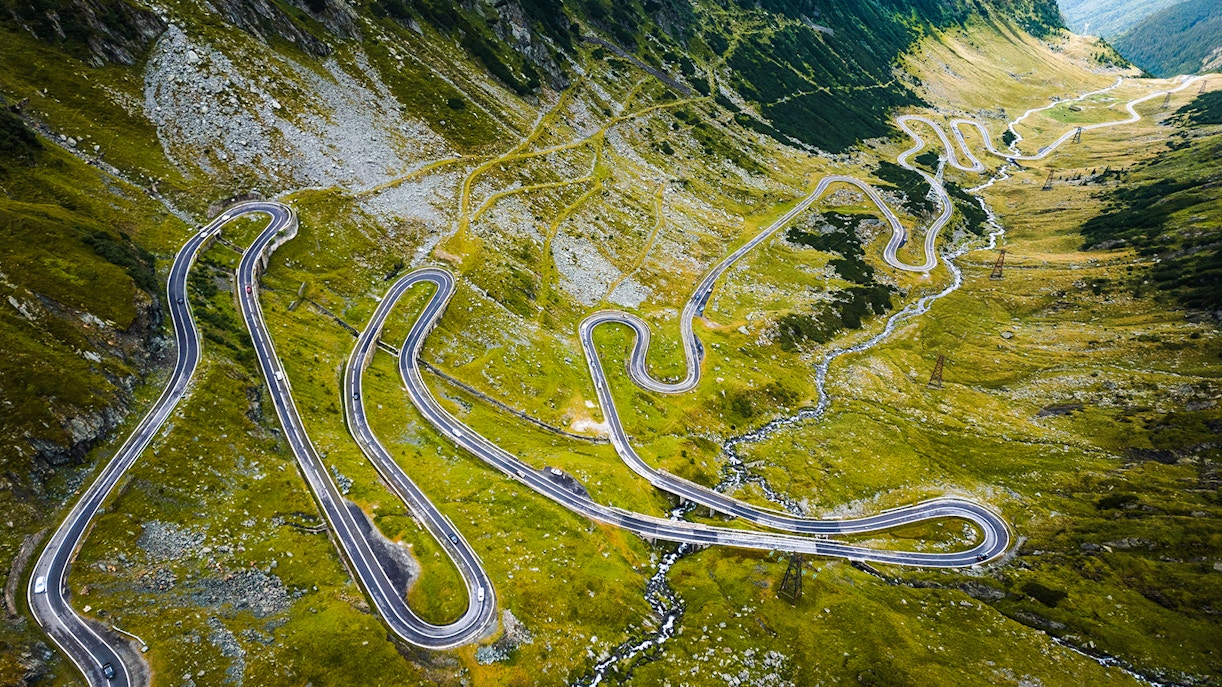 Winding Transfăgărășan Road through the Carpathian Mountains, Romania.