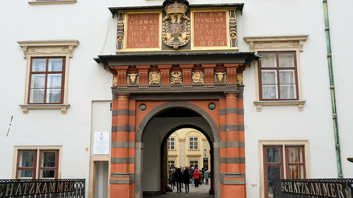 Imperial Treasury Vienna Exhibits