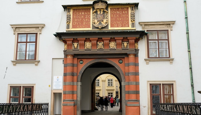 Best Time in the Year - Imperial Treasury Vienna