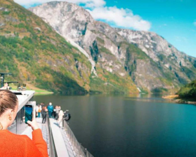 Bergen to Flåm Railway and Nærøyfjord UNESCO Cruise Guided Day Tour with Coach and Waterfall Stop (Product 55516)