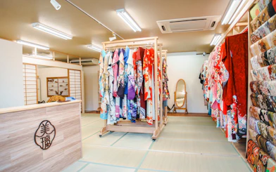 Dazaifu Oiran Makeover Experience With Hair, Makeup and Professional Photoshoot