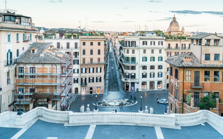A Guide to the Spanish Steps in Rome
