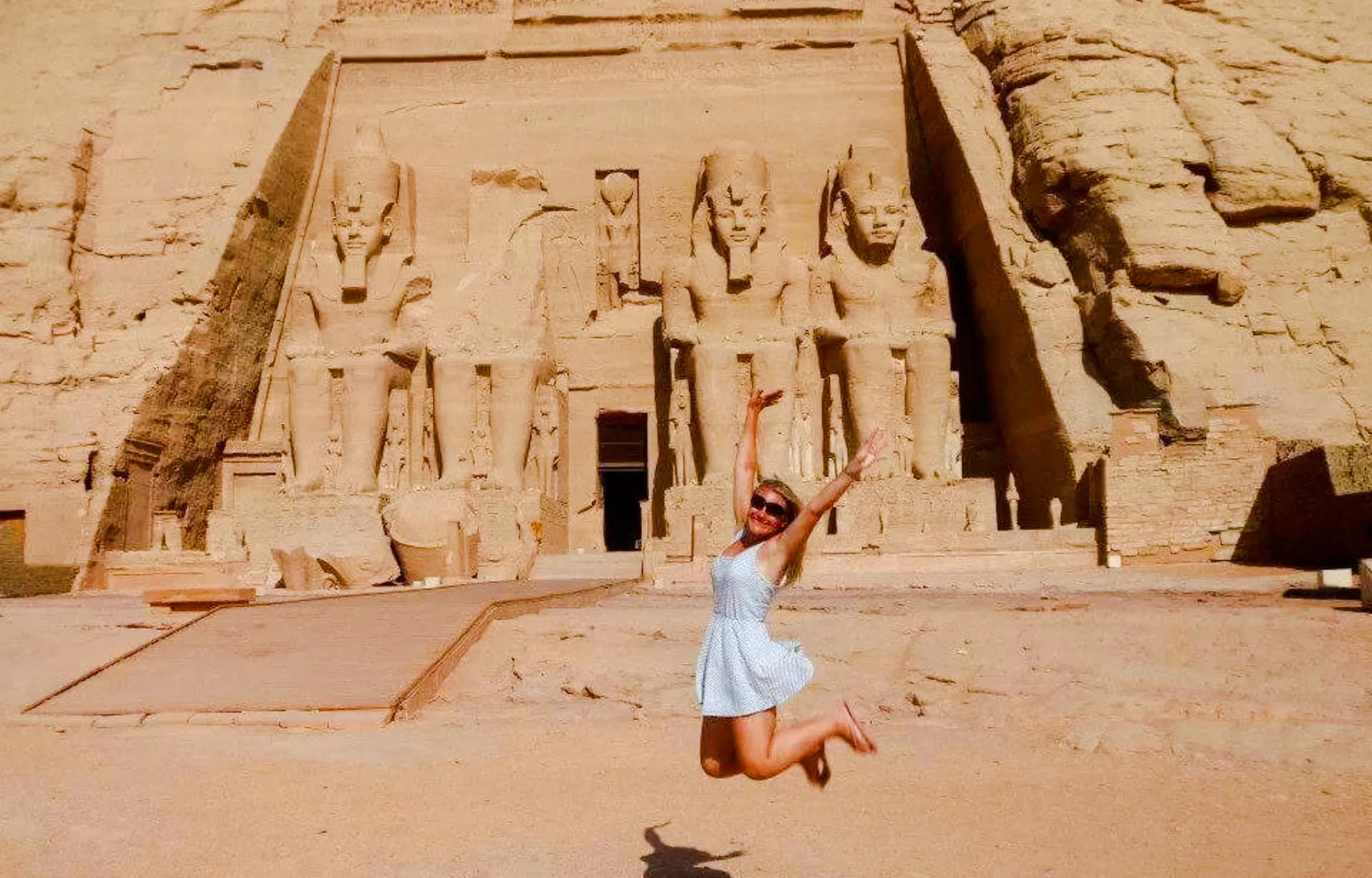 ab luxor: private geführte tour zu den tempeln von abu simbel mit hoteltransfers-1