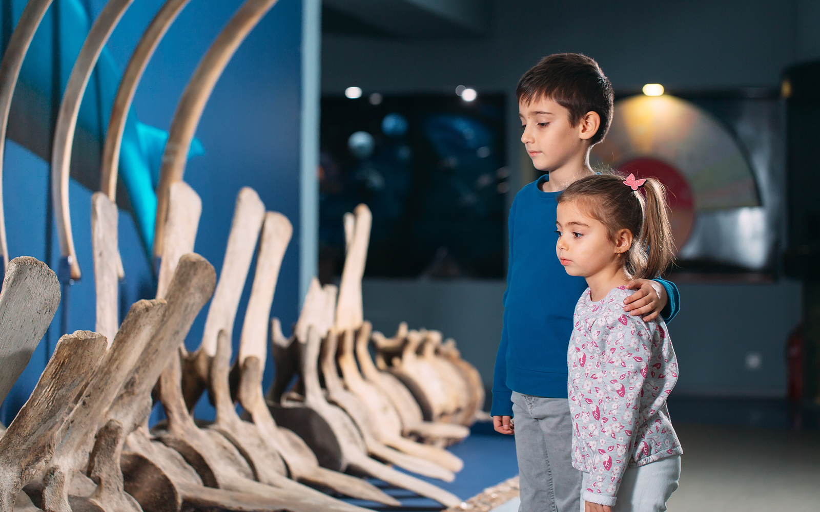 NEMO Science Museum rooftop with people enjoying views of Amsterdam.
