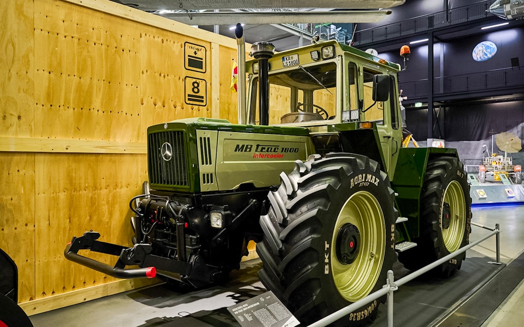 Tractor exhibit at Technik Museum Speyer, featuring a Mercedes-Benz MB Trac 1800 intercooler.