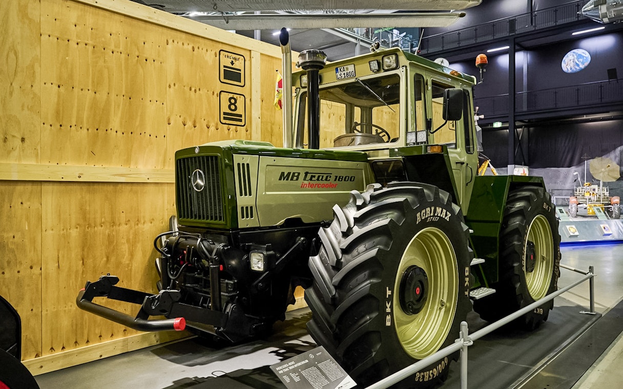 Tractor exhibit at Technik Museum Speyer, featuring a Mercedes-Benz MB Trac 1800 intercooler.