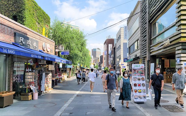 The streets of insadong, Seoul