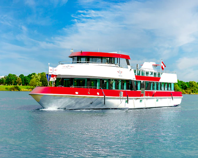 Panorama Cruise on Danube River