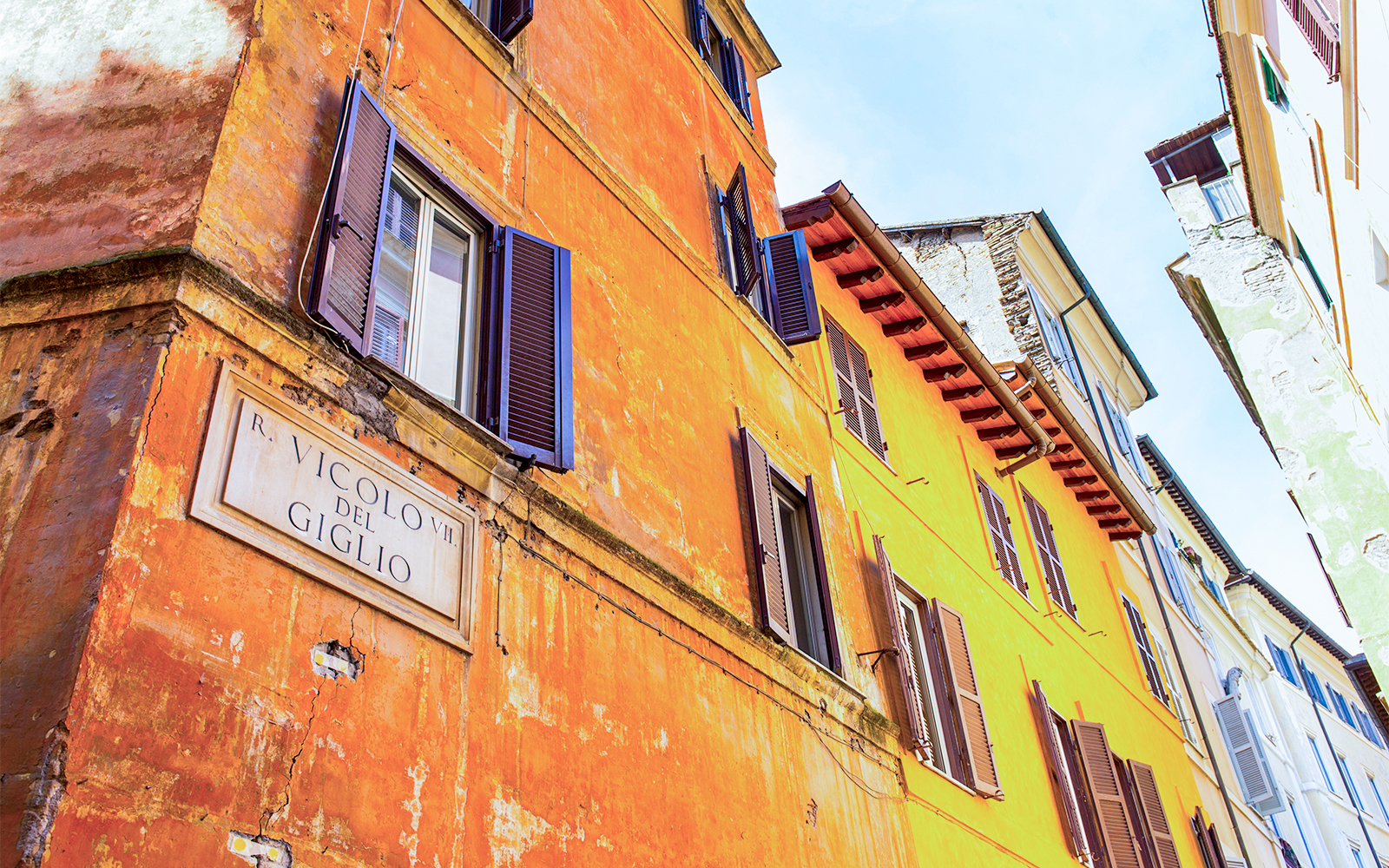 Shopping in Rome - Via Dei Giubbonari