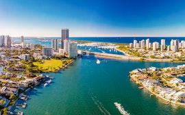 Costa de Oro Broadwater