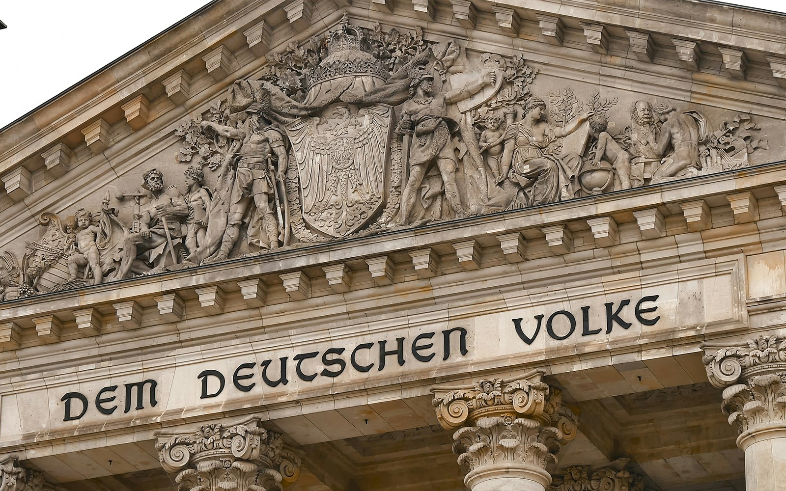 Dem Deutschen Volke (To the German People)