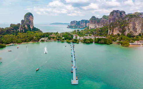 phuket: udsigtspunkt med 360°-udsigt over hong island og tur til krabi-øerne med en premium-katamaran-1