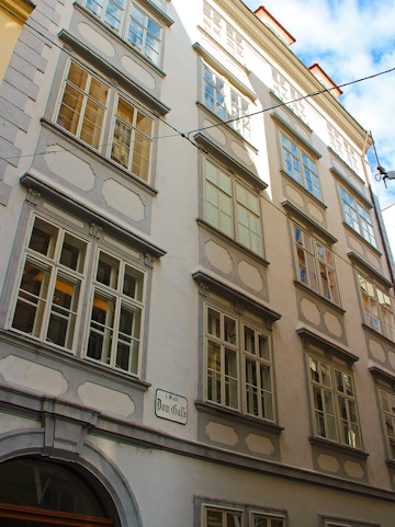 Mozarthaus Vienna exterior with historical architecture.