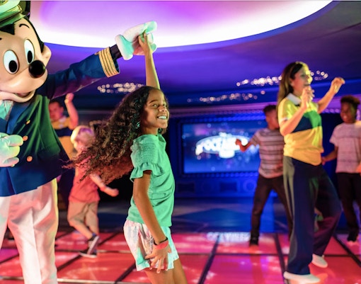 Children playing in Disney Cruise's Oceaneer's Club activity room.