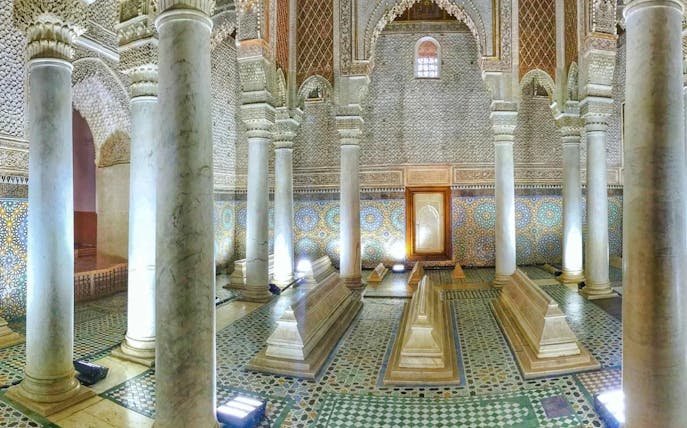 marrakech: saadian necropolis, bahia palace and medina souks tour-1