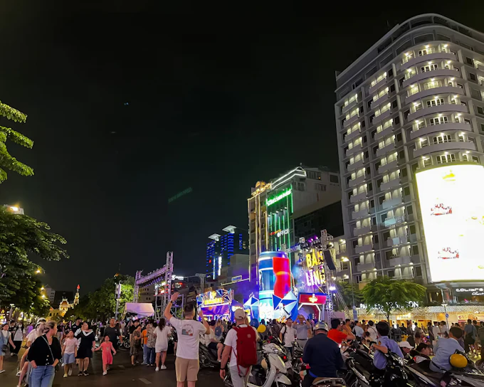Ho Chi Minh City Night Walking Tour with Hidden Gem Stop (Product 53050)