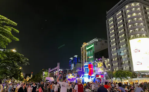 ho chi minh şehri gece yürüyüş turu: gizli bir hazine durağı-1