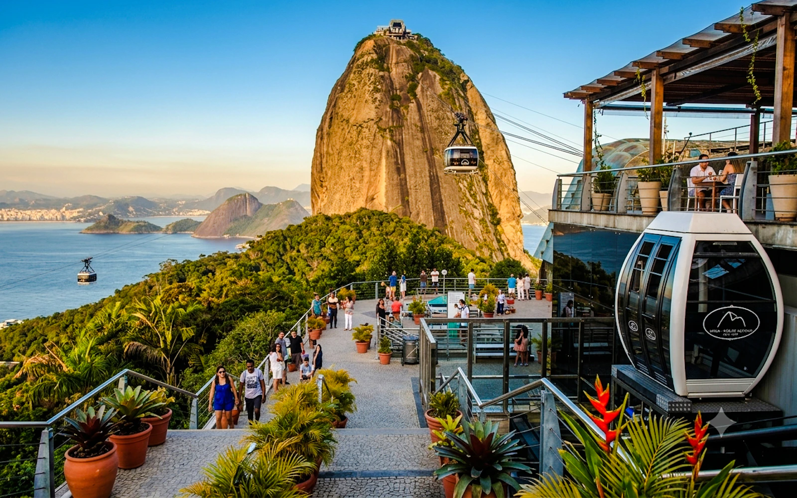 Rio de Janeiro Guided City Tour with Christ the Redeemer and Sugarloaf Mountain Tickets + Lunch Image 3