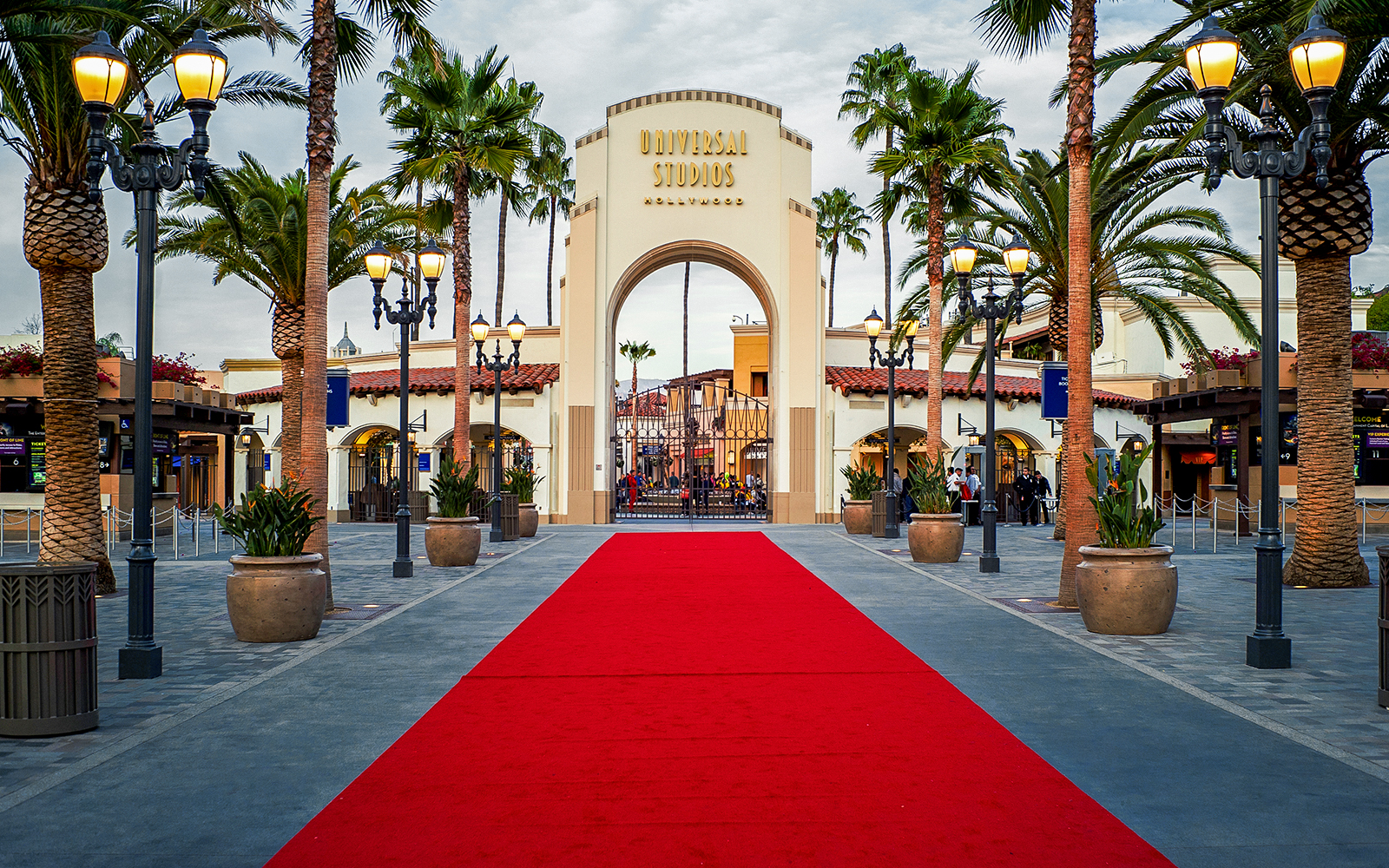 Entrance of Universal Studios Hollywood
