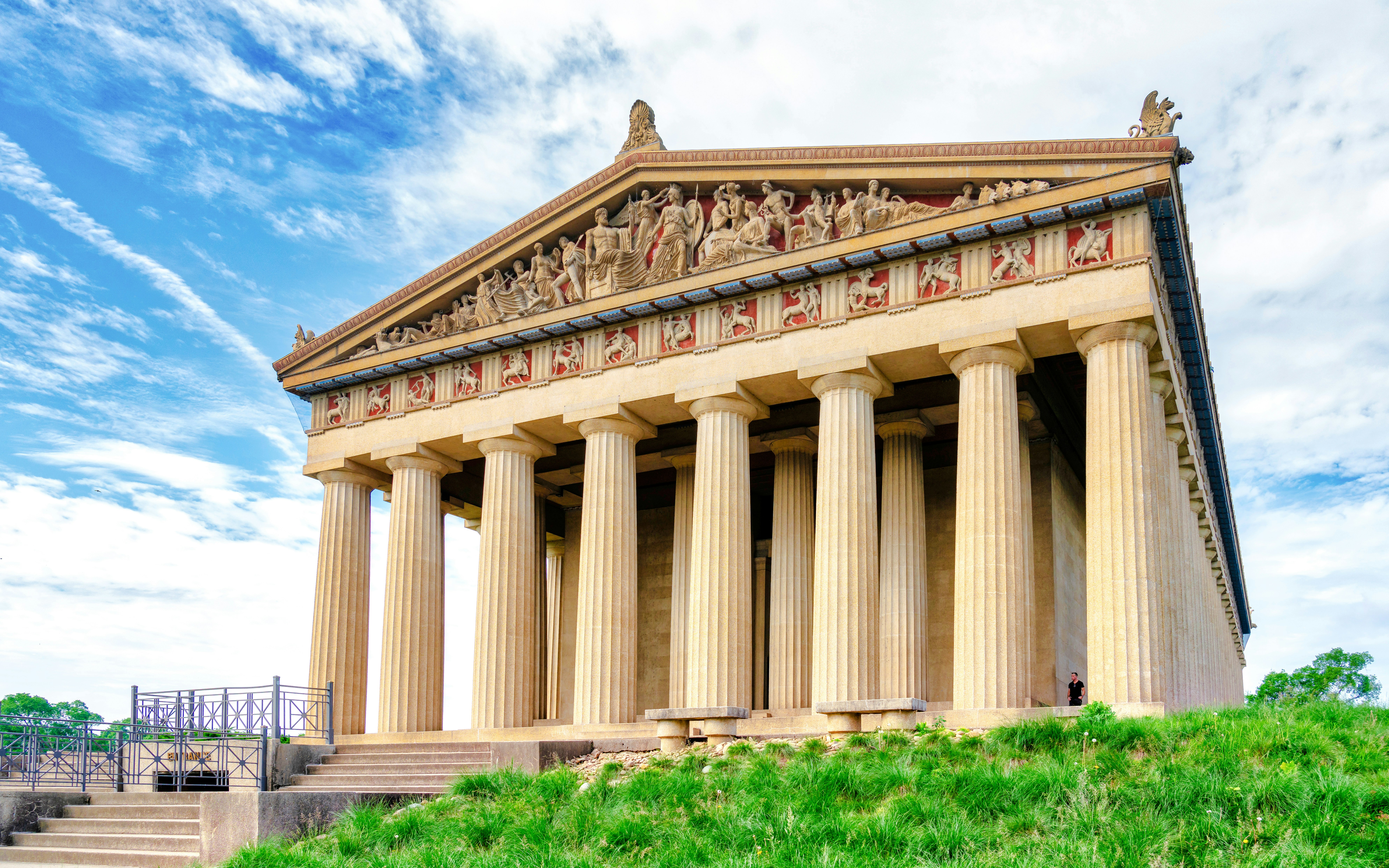 Full-scale replica of the Parthenon in Nashville, Tennessee, showcasing classical Greek architecture.