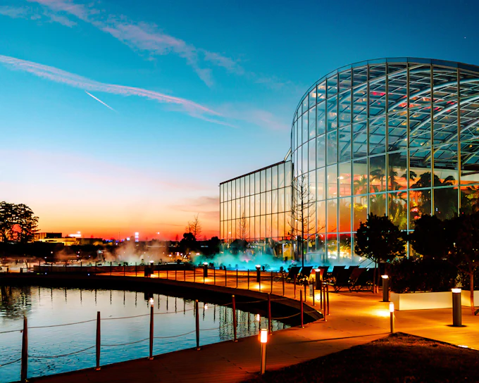 Therme Bucharest Night Experience with Transfers