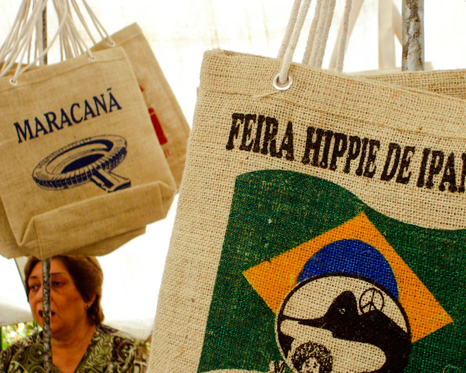 Ipanema Hippie Fair Guided Tour (Product 55813)