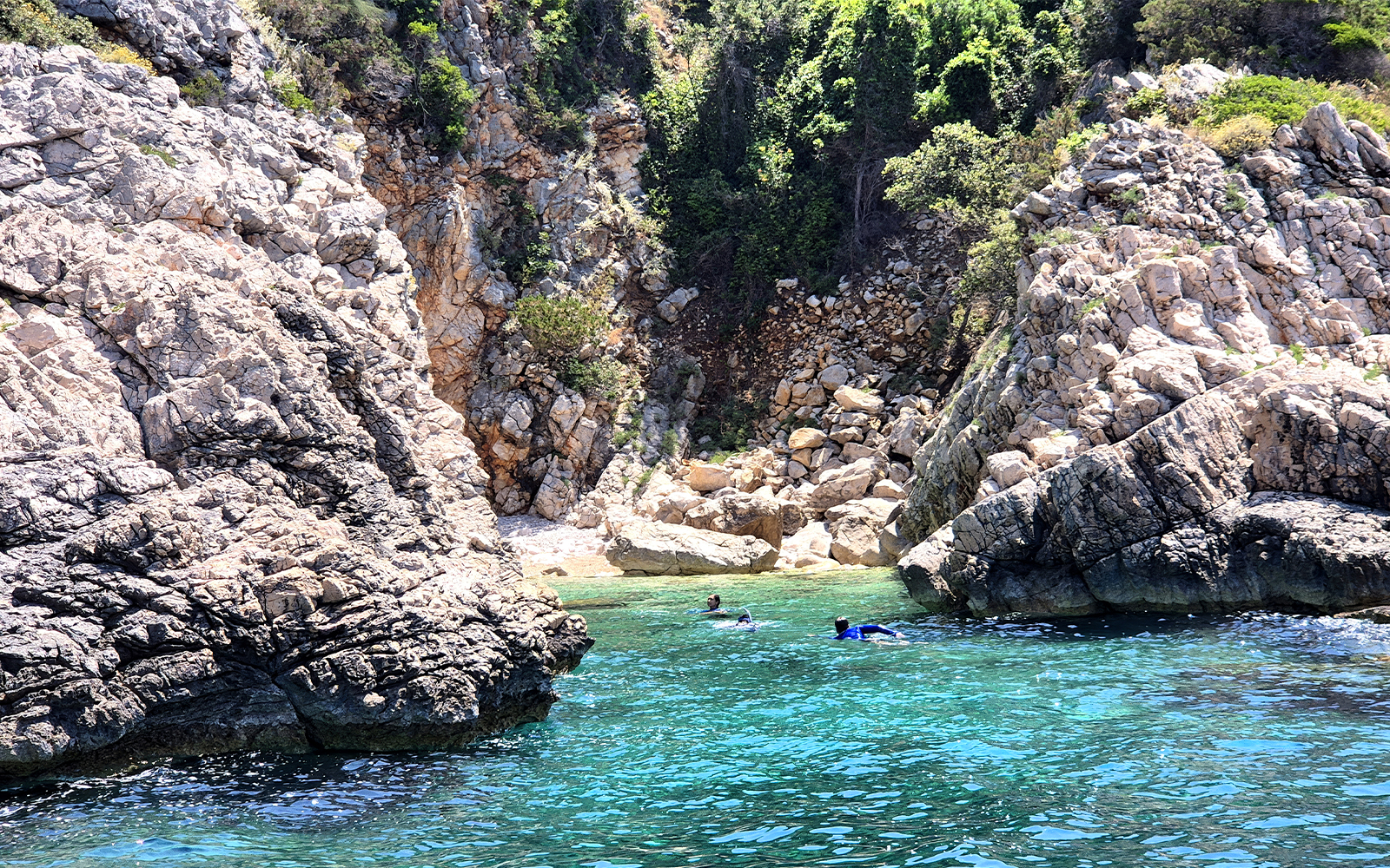 Ukryte zatoki i zaciszne zatoczki