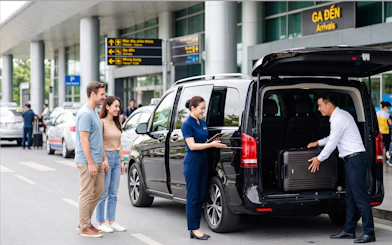 Hanoi Noi Bai Airport Arrival Fast-Track Meet & Greet + Private Transfer to Sapa