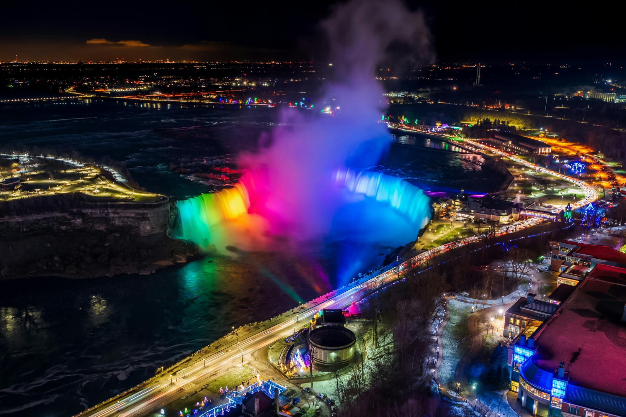 from toronto: niagara falls private tour with maple syrup tasting-1
