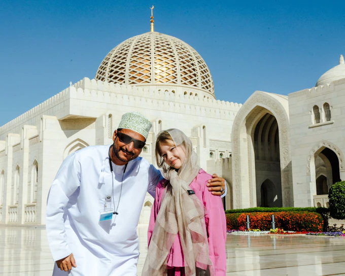 Muscat: Half-Day Guided City Tour with Lunch and Transfers
